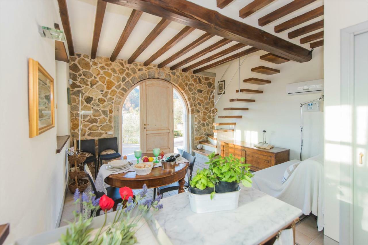 Valuable Rustic Tuscan Swimming Pool, Breathtaking View Of Camaiore Exterior foto